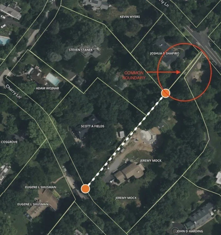 A court document photo shows the portion of the Mock property and a portion of the Shapiro property which share a common boundary.