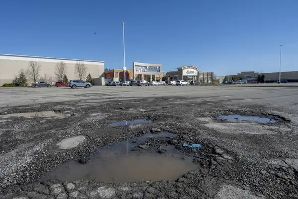 Pittsburgh Mills repair efforts lead to second trial postponement