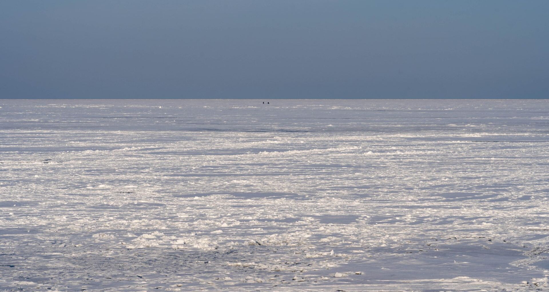 Meteorologists caught off guard as iconic lake nears complete freeze not seen in 30 years: 'Very rare'