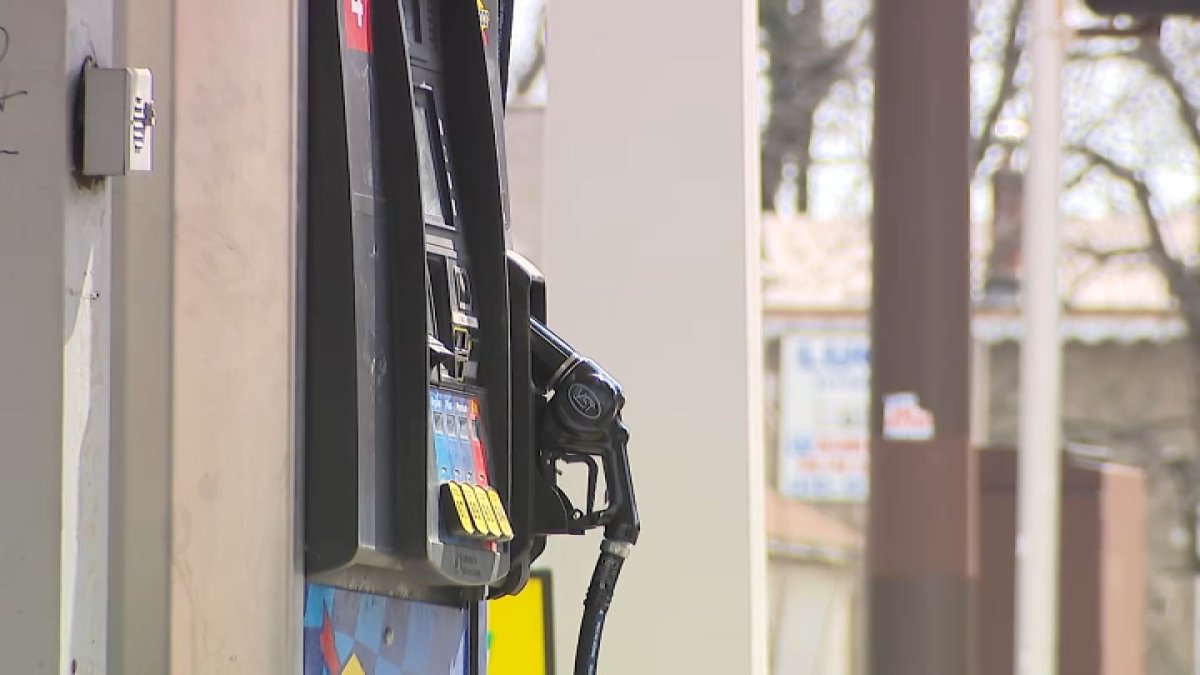 Why gas prices spiked again and how to save at the pump – NBC10 Philadelphia