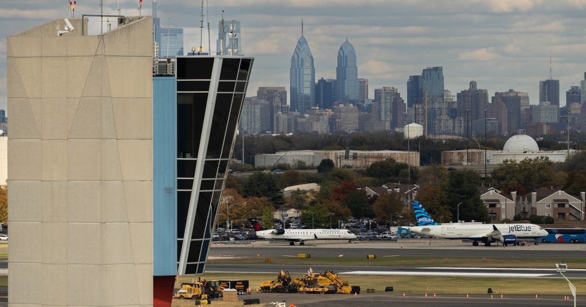 Secret Service agent wounded by accidental self-inflicted gunshot wound at PHL