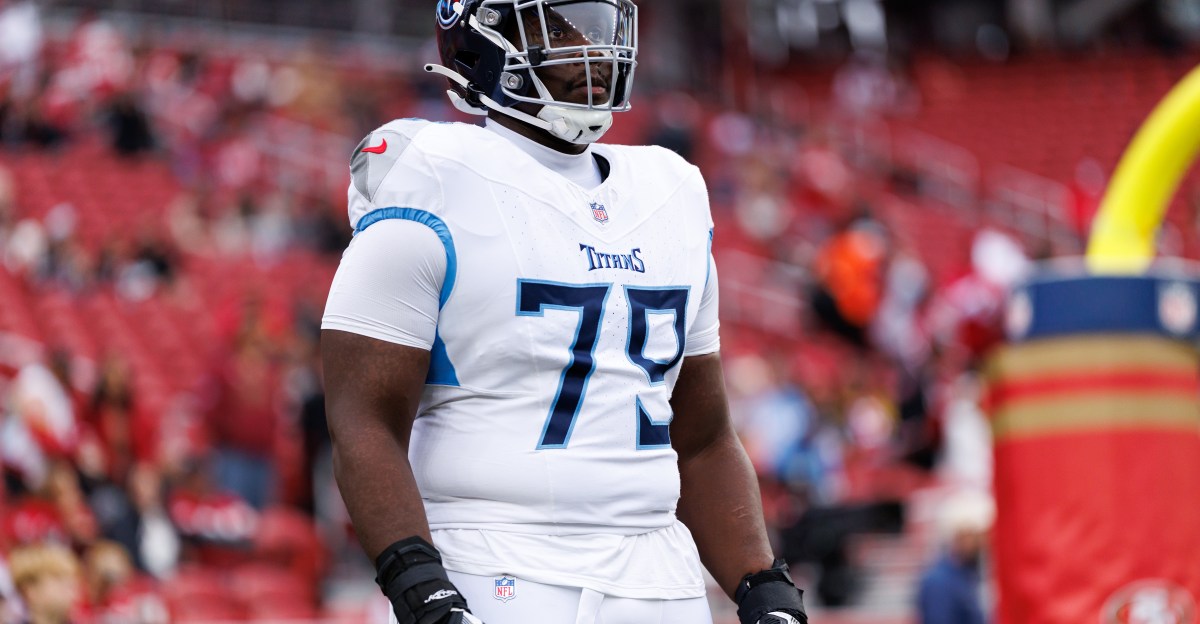 Top free agent offensive lineman still available for Steelers