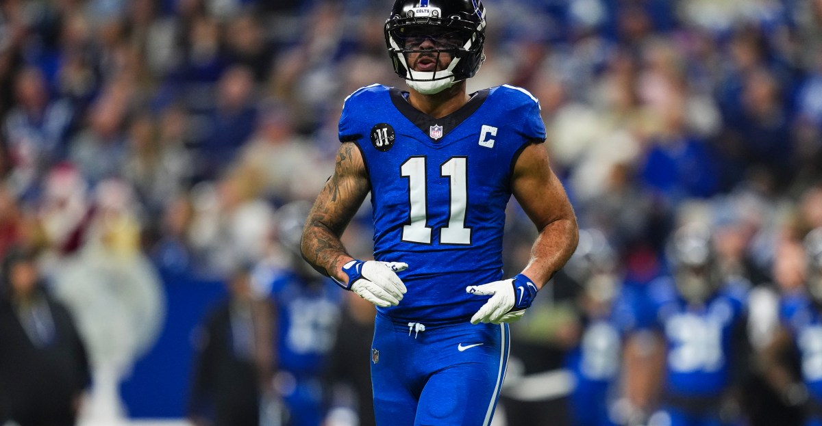 Steelers top wide receiver trade targets after D.J. Moore, Bills move