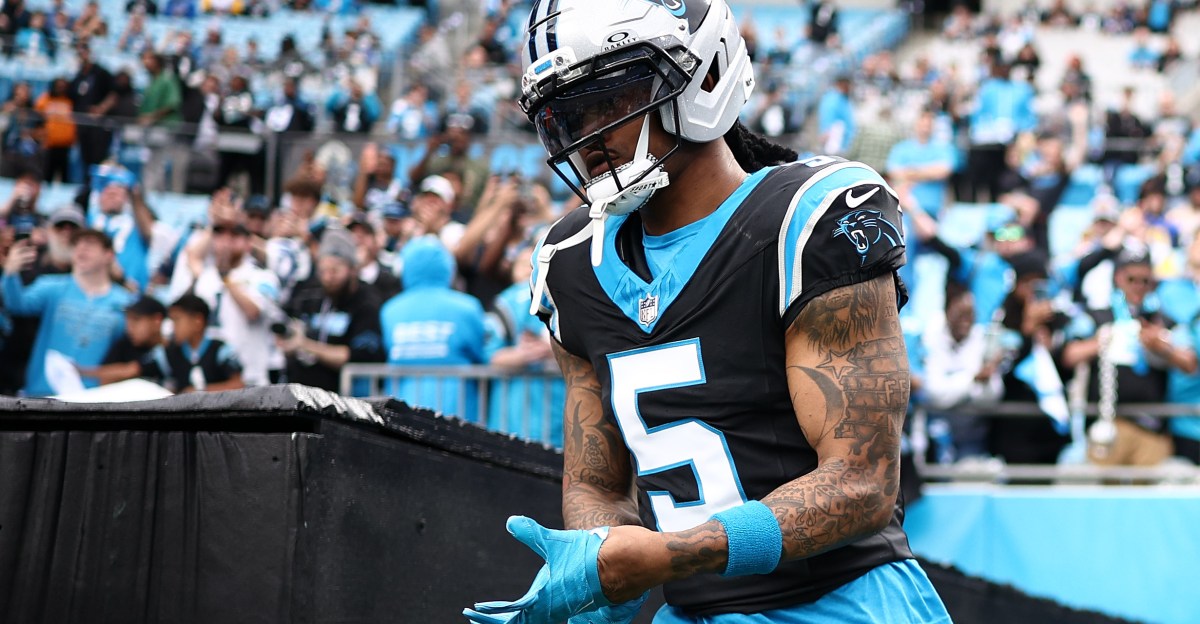 Steelers sign breakout star running back