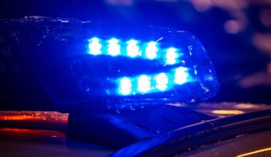 2 dead, several others injured in crash in Philadelphia's East Germantown neighborhood, police say