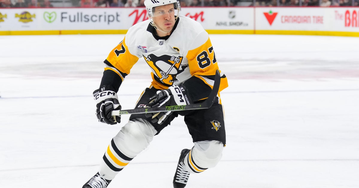 Sidney Crosby leaves Penguins-Senators game, will not return