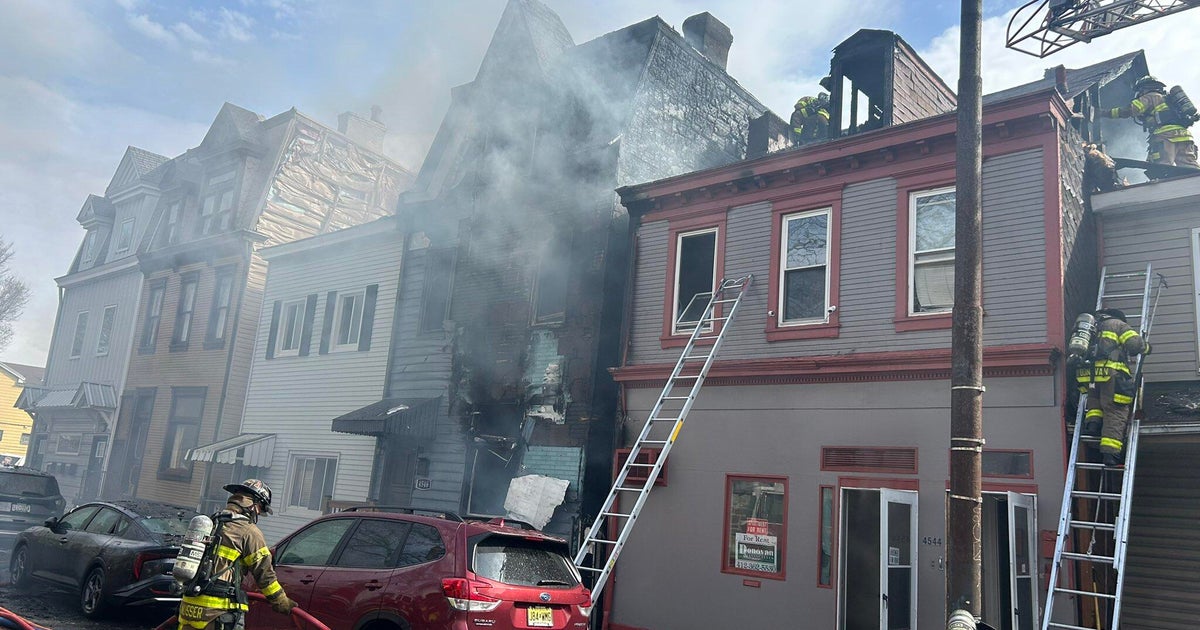 Crews respond to 3-alarm structure fire in Pittsburgh's Bloomfield neighborhood