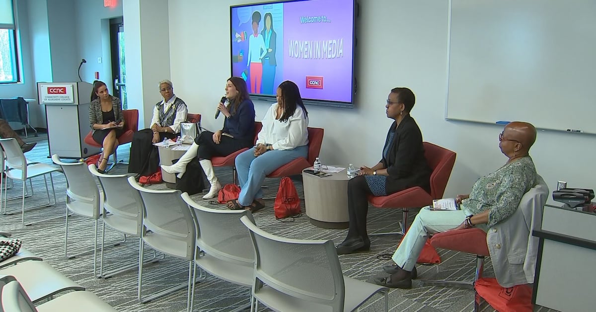 Channel 11’s Lisa Sylvester moderates conversation with women in media during event at CCAC
