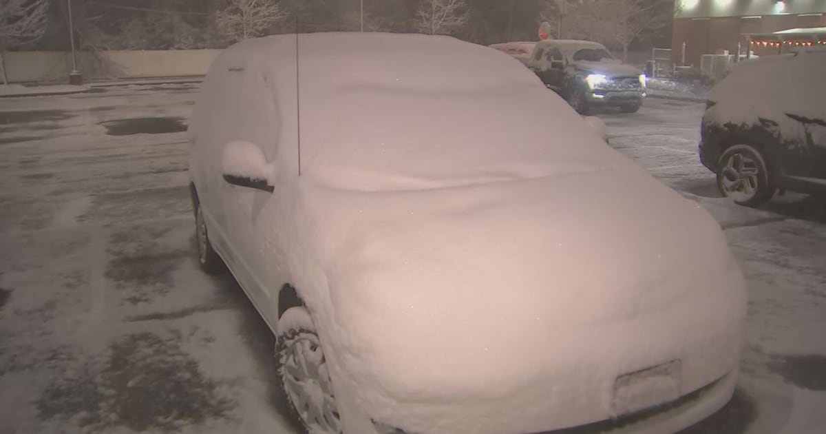 Snow showers on Monday marked a drastic change in the recent weather. It’s hard to believe this is t