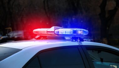 Pittsburgh convenience store robbed at gunpoint; police search for suspect – WPXI