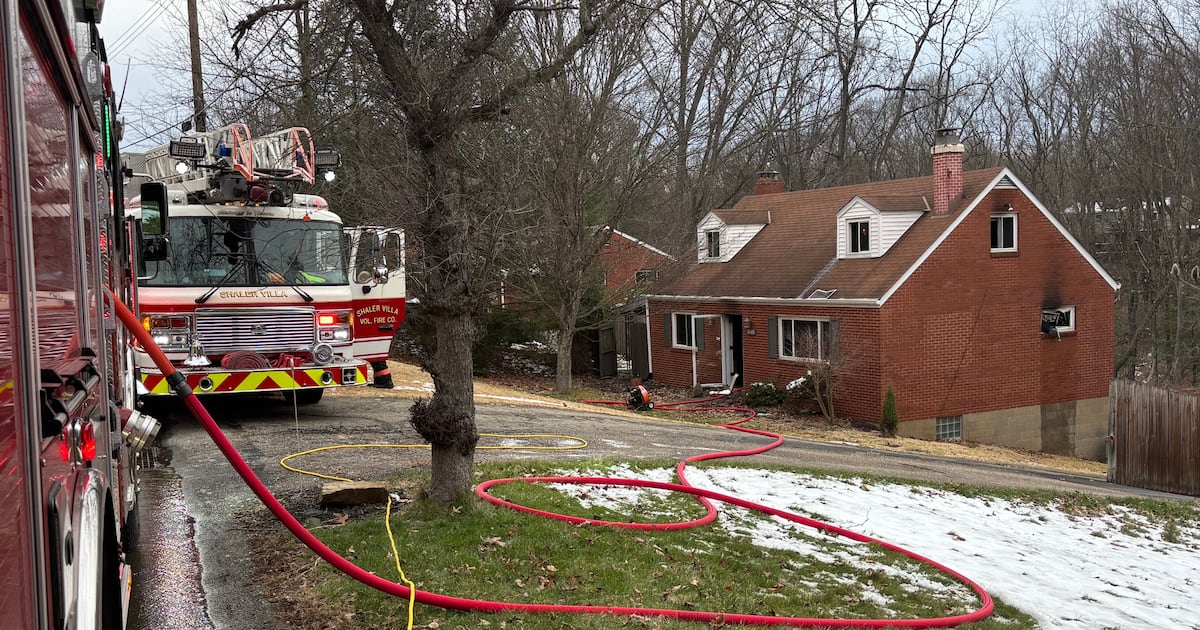 Emergency crews respond to house fire in Shaler Township – WPXI