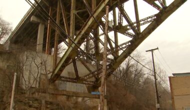 Part of deteriorating bridge blocked off to cars, pedestrians