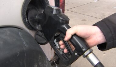 AAA spokesperson weighs in on rising gas prices in Pittsburgh area