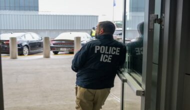 Pittsburgh City Council considering legislation banning cooperation with ICE
