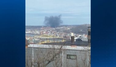 3-alarm structure fire burns in Pittsburgh – WPXI