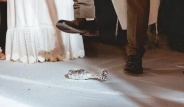 Shattered glass and simcha | The Pittsburgh Jewish Chronicle