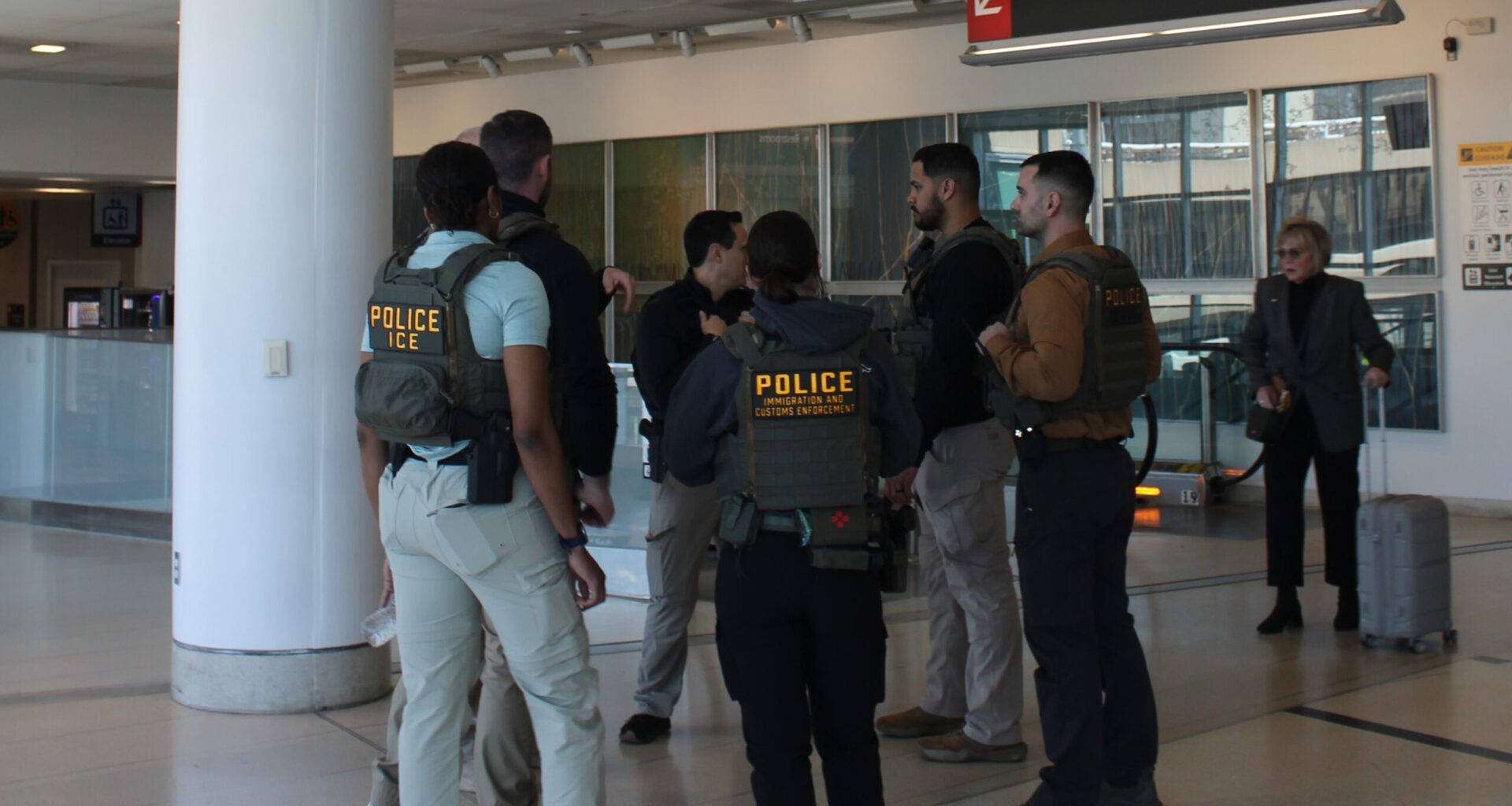 Philadelphia officials, TSA union leaders want ICE out of PHL airport