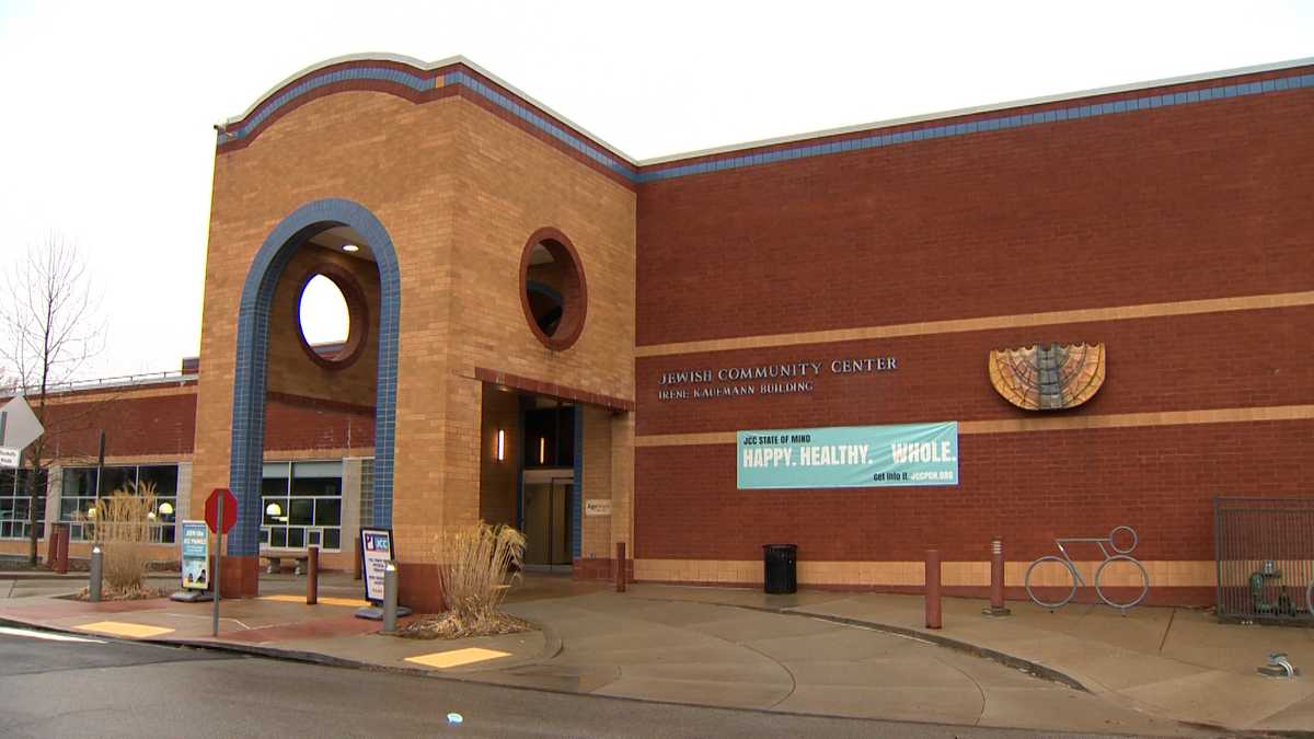 Police respond to Jewish Community Center in Pittsburgh for reported incident