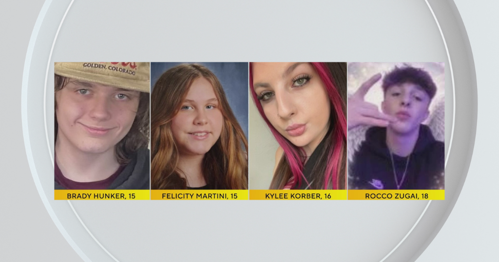 Emotional candlelight vigil honors 4 Yough High School students who died in crash