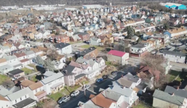 What salary is needed to "live comfortably" in Pittsburgh? Here's what a new study says.