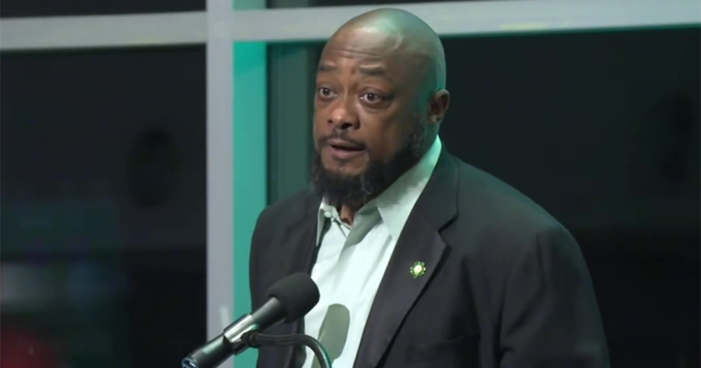 Mike Tomlin makes first public comments since stepping down as head coach of the Pittsburgh Steelers