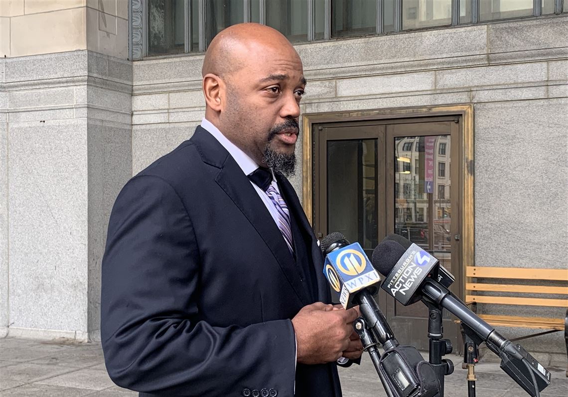 Downtown Pittsburgh brawl involving kids leads to 7 citations, 20 treated by EMS