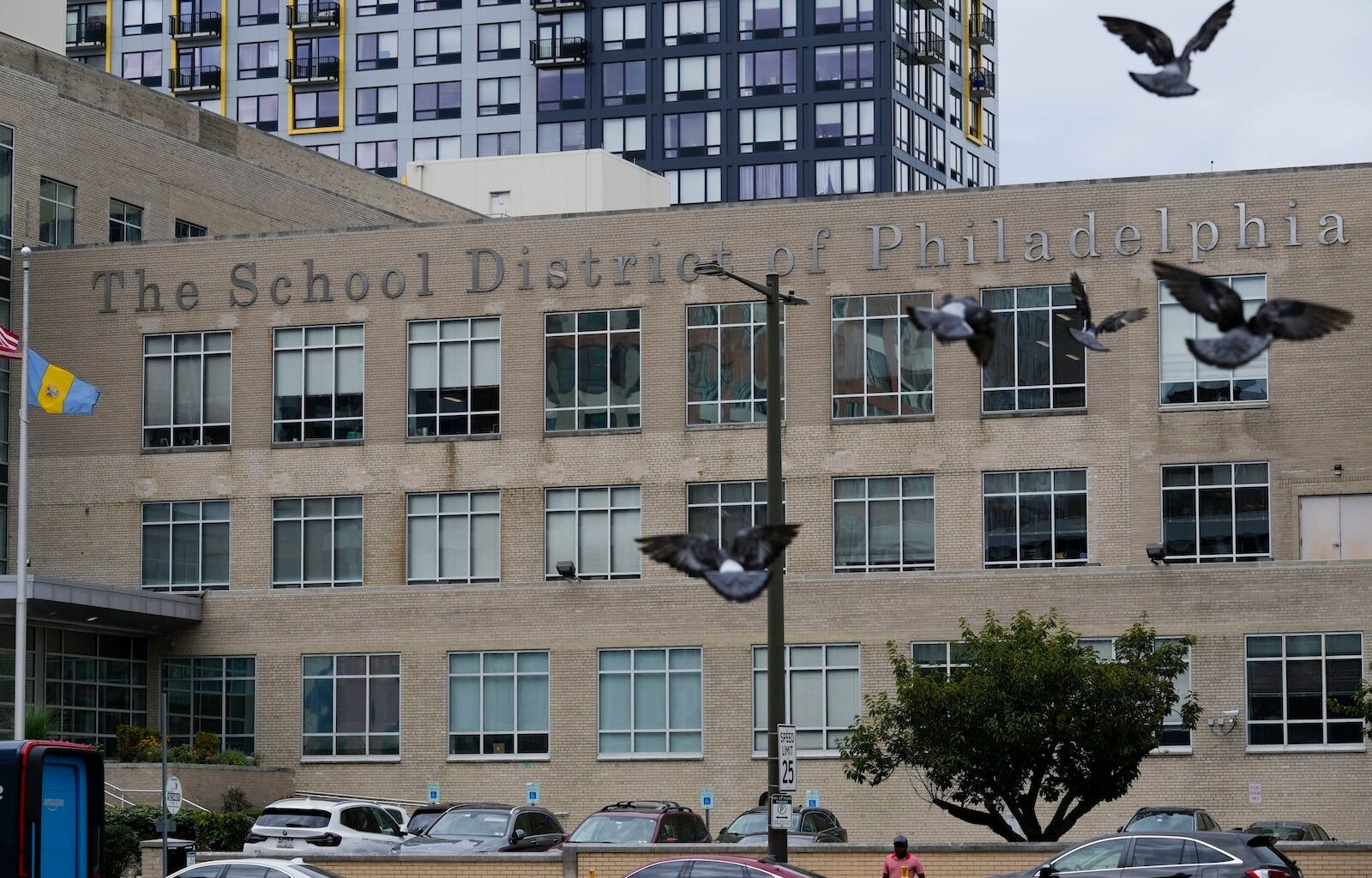 Philadelphia School District proposes $225 million in budget cuts