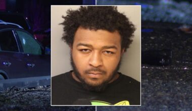 Philadelphia murder suspect sought in deadly shooting of man sitting in car