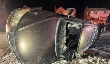 Car flips trying to avoid deer in Allegheny County