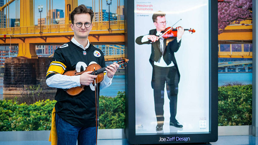 Pittsburgh Symphony Musicians Greet Passengers at Pittsburgh International Airport—as Holograms