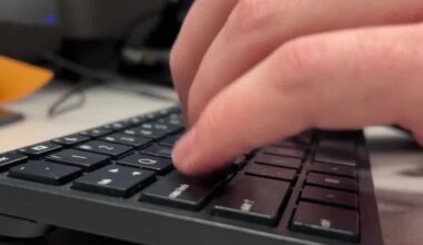 Pennsylvania Senate passes AI chatbot protections for children