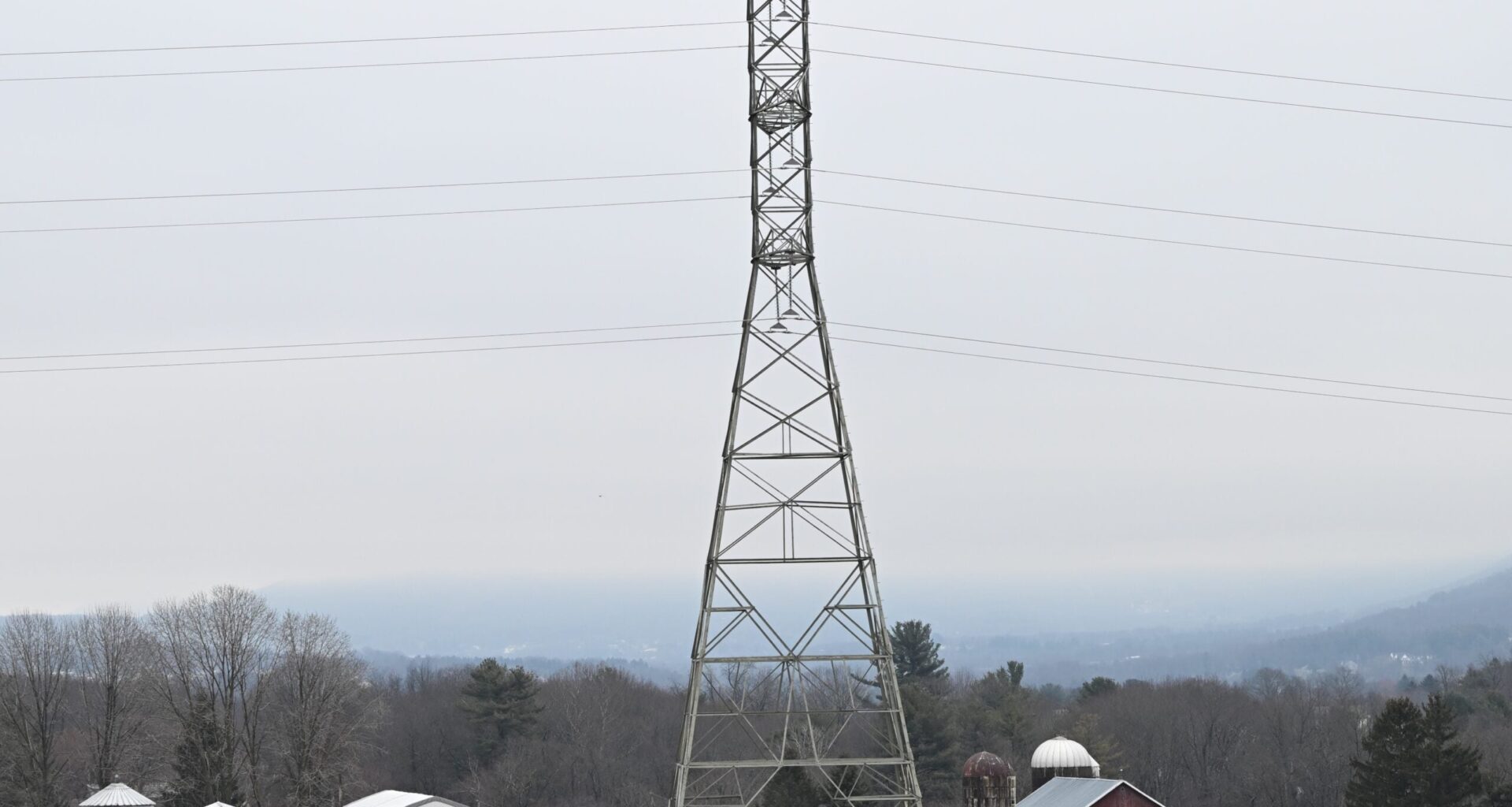 PA electric utility agrees to limit data center costs