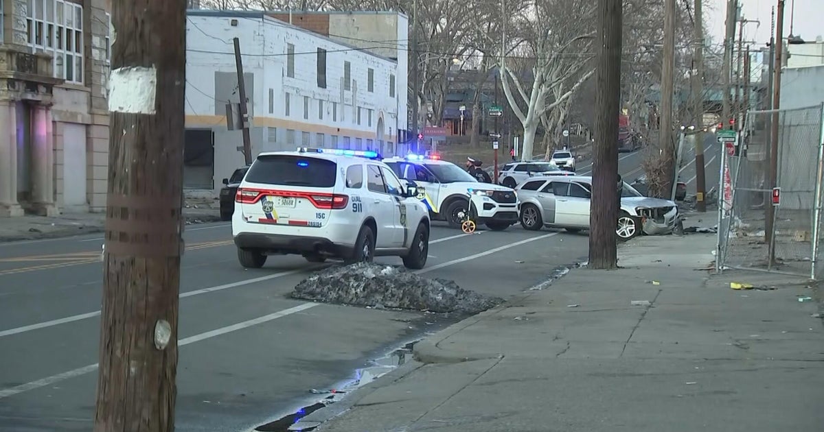 Motorcyclist killed in hit-and-run after vehicle detaches from tow truck in Philadelphia's Frankford section, police say