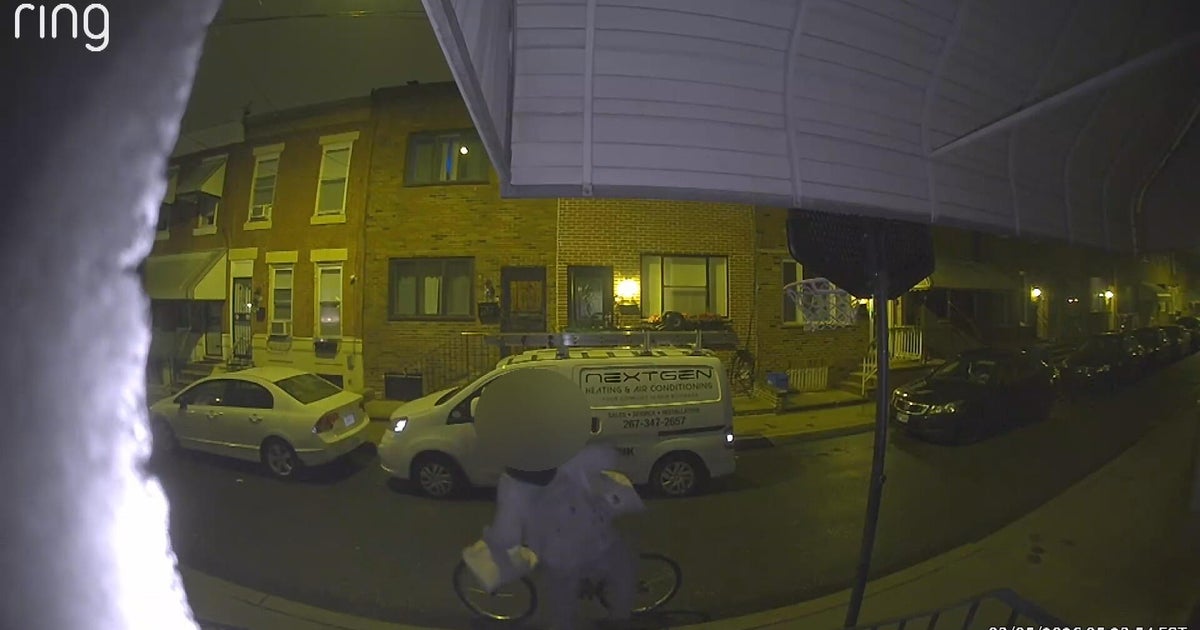 South Philadelphia residents rally outside home they say is linked to package theft ring