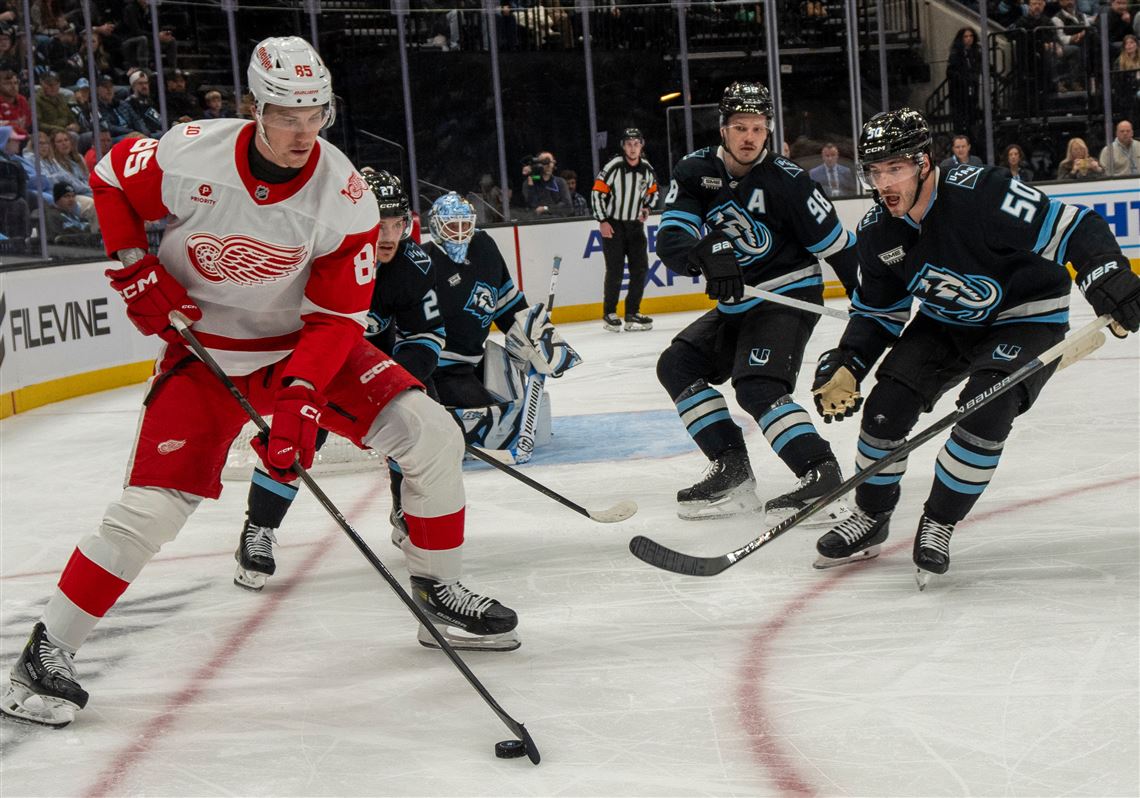 NHL trade deadline: Penguins acquire forward Elmer Soderblom from Red Wings