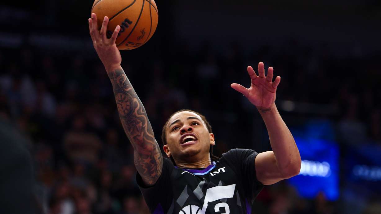 Late Sixers run sinks Jazz 106-102 in Philadelphia