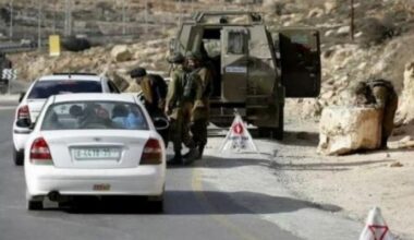 Israeli enemy forces re-close iron gate south of Bethlehem