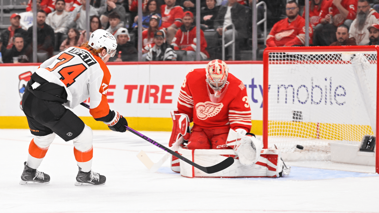 Tippett has hat trick, Flyers hold off Red Wings late push in 3rd period
