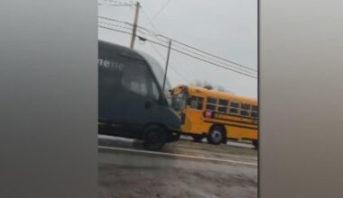Video shows Amazon driver illegally passing school bus in Pittsburgh area