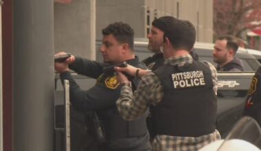 1 taken into custody after police surround Downtown Pittsburgh parking garage