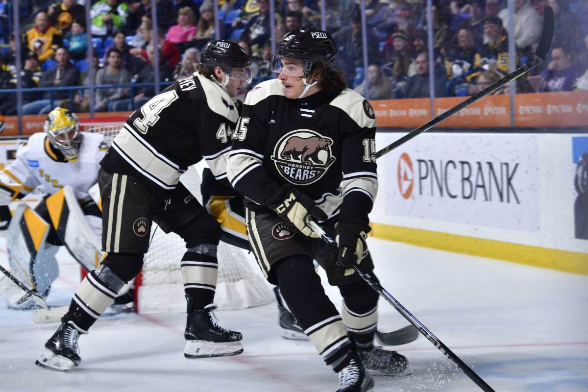 Sonny Milano and Andrew Cristall score, Ryan Chesley records game-winner in Hershey Bears’ 4-2 victory over Wilkes-Barre/Scranton Penguins