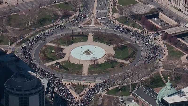 See the massive crowd of protesters in Philadelphia for ‘No Kings’ demonstration - CNN