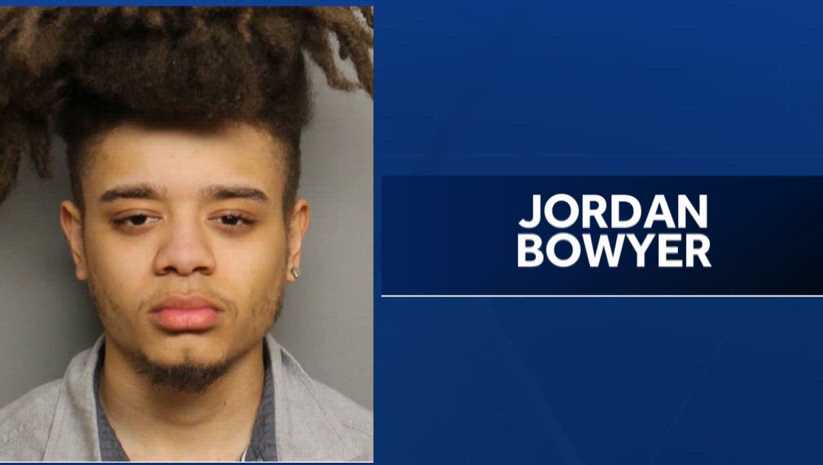 Driver charged in fatal crash on I-376 in Pittsburgh