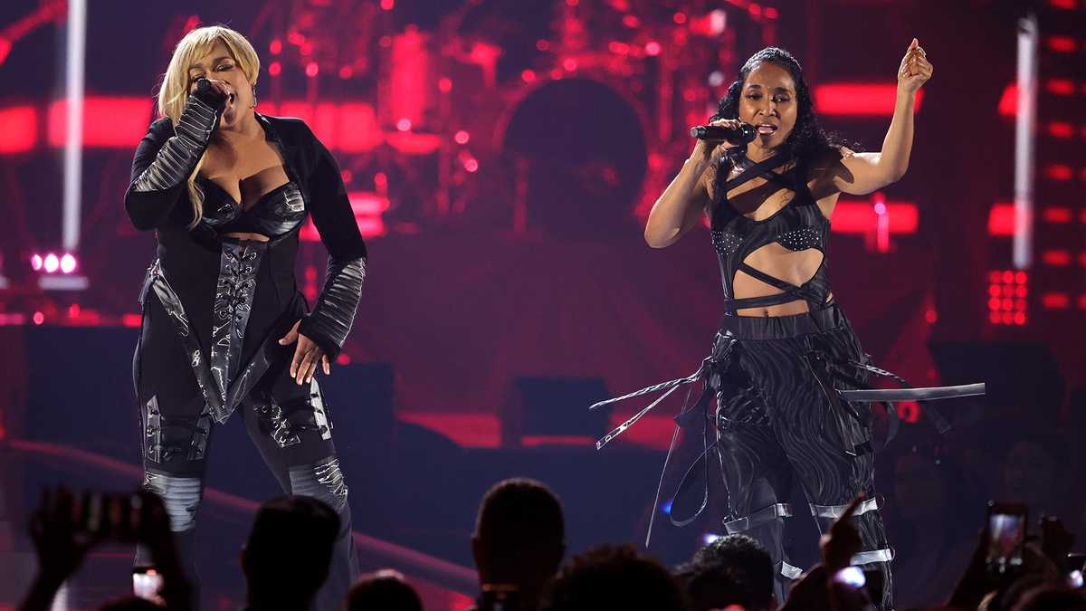 TLC, Salt-N-Pepa, En Vogue tour at Star Lake in Pennsylvania