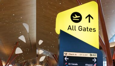 Pittsburgh airport: ICE agents to assist TSA with security