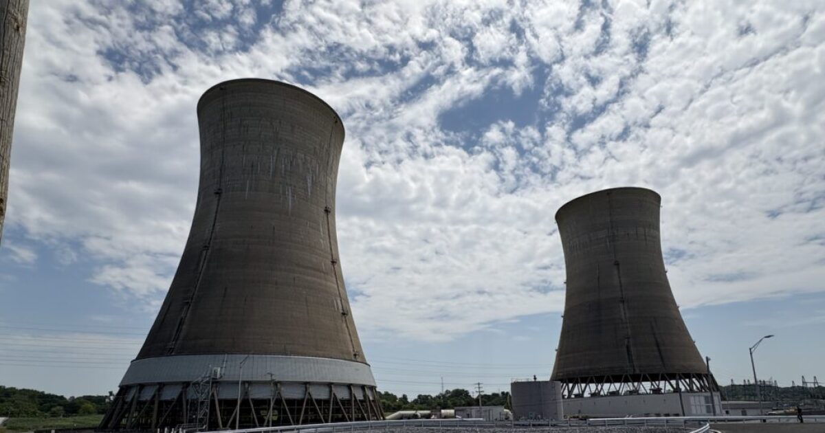 Pa. bill moves for more oversight on data center water use