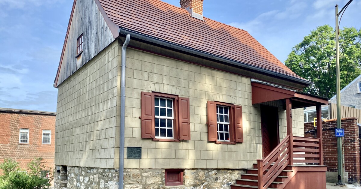 Nain-Schober House | Landmarks with Leon