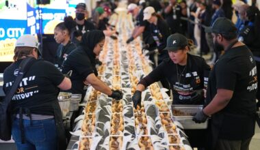 Philadelphia airport sets record with 1,291 cheesesteaks lined up