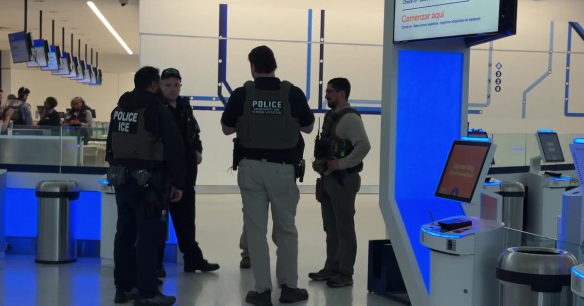 TSA workers in Philadelphia, Houston, Atlanta face long lines, missed paychecks as DHS funding stalls