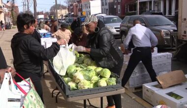 Philadelphia food giveaway supports TSA workers during 40th day of DHS shutdown